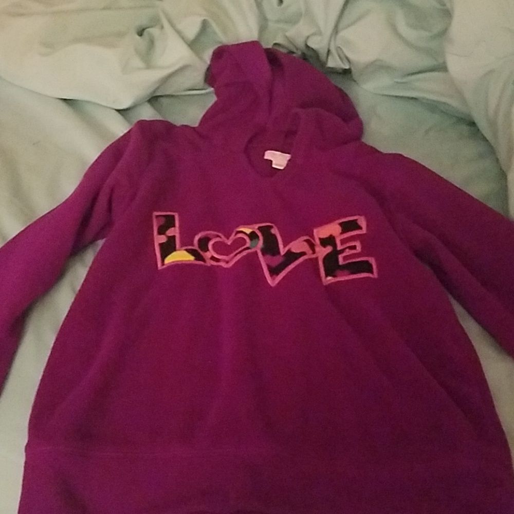 A sweatshirt